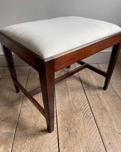 GEORGIAN MAHOGANY STOOL - ADDITIONAL PHOTO 2