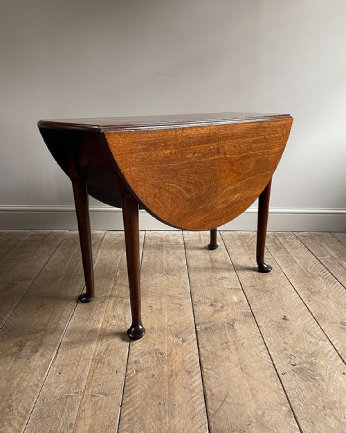 georgian mahogany oval drop leaf dining table - CATEGORY: ANTIQUE TABLES - DATED GEORGIAN