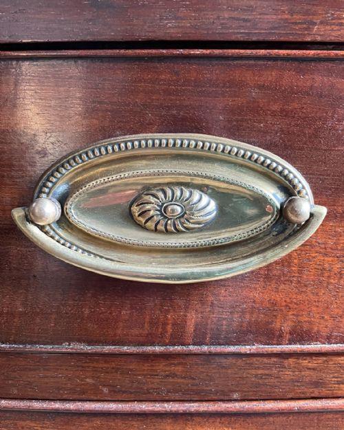 GEORGIAN MAHOGANY BOWFRONT CHEST OF DRAWERS - ADDITIONAL PHOTO 7