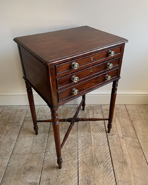 REGENCY MAHOGANY WORK TABLE - ADDITIONAL PHOTO 1