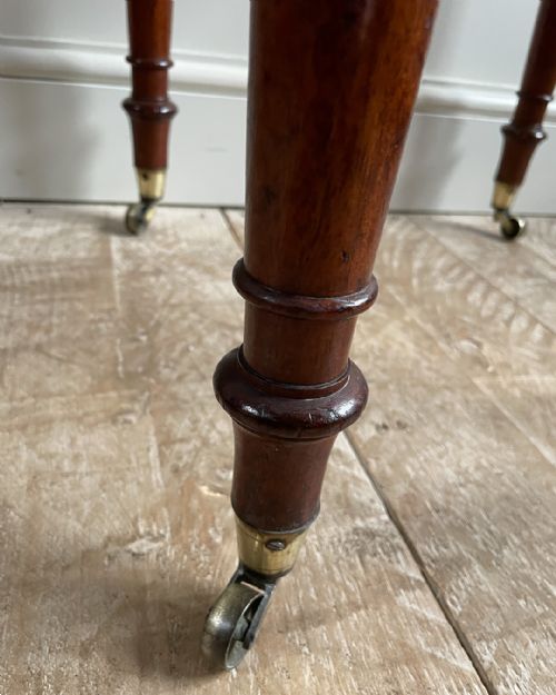 LATE REGENCY MAHOGANY PEMBROKE WORK TABLE - ADDITIONAL PHOTO 9