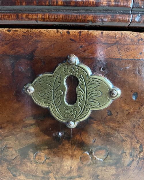 CHARMING COUNTRY WALNUT SIX DRAWER TALL CHEST OR TALLBOY - ADDITIONAL PHOTO 7