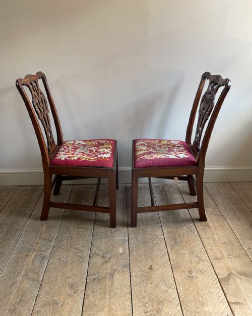 PAIR OF CHIPPENDALE PERIOD SIDE CHAIRS - ADDITIONAL PHOTO 6