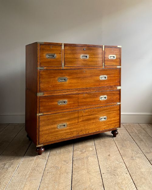 WONDERFUL 19TH CENTURY MAHOGANY SECRETAIRE CAMPAIGN CHEST - ADDITIONAL PHOTO 1