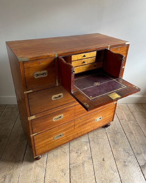 WONDERFUL 19TH CENTURY MAHOGANY SECRETAIRE CAMPAIGN CHEST - ADDITIONAL PHOTO 3
