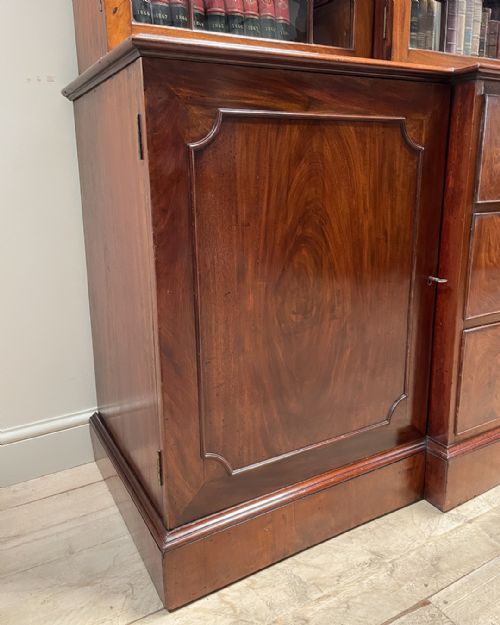 HANDSOME GEORGE IV MAHOGANY BREAKFRONT SECRETAIRE BOOKCASE - ADDITIONAL PHOTO 9