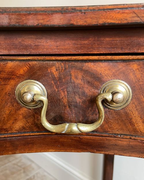 MAHOGANY SERPENTINE SIDE TABLE - ADDITIONAL PHOTO 8