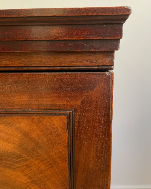 DELIGHTFUL SMALL MAHOGANY WALL HANGING CUPBOARD - ADDITIONAL PHOTO 8