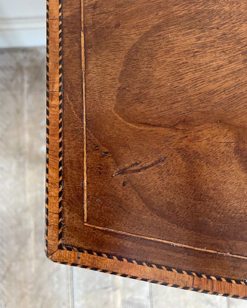 ELEGANT MAHOGANY BOWFRONT SIDE TABLE - ADDITIONAL PHOTO 8