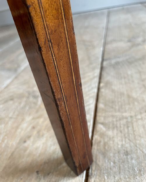 ELEGANT MAHOGANY BOWFRONT SIDE TABLE - ADDITIONAL PHOTO 9