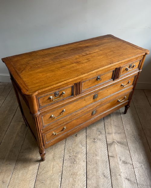 18TH CENTURY FRENCH PROVINCIAL CHERRYWOOD COMMODE - ADDITIONAL PHOTO 1