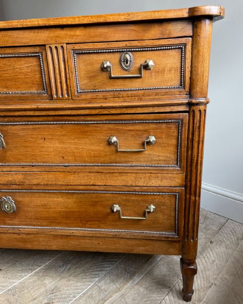 18TH CENTURY FRENCH PROVINCIAL CHERRYWOOD COMMODE - ADDITIONAL PHOTO 6