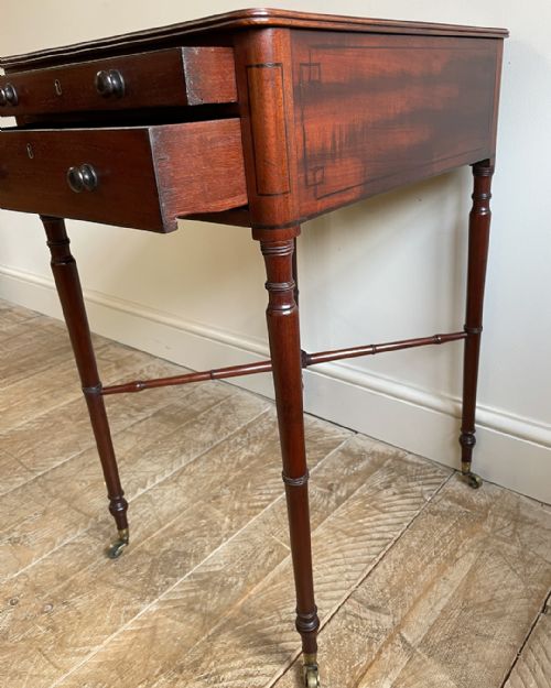 ELEGANT REGENCY MAHOGANY WORK TABLE - ADDITIONAL PHOTO 6