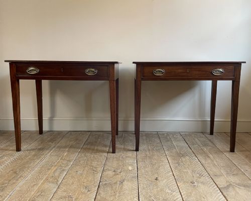 PAIR OF GEORGIAN SIDE TABLES IN GOLDEN MAHOGANY - ADDITIONAL PHOTO 4