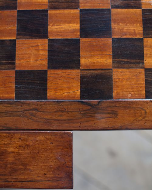 FINE LATE REGENCY ROSEWOOD GAMES TABLE - ADDITIONAL PHOTO 8