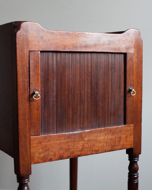 GEORGIAN MAHOGANY POT CUPBOARD - ADDITIONAL PHOTO 4