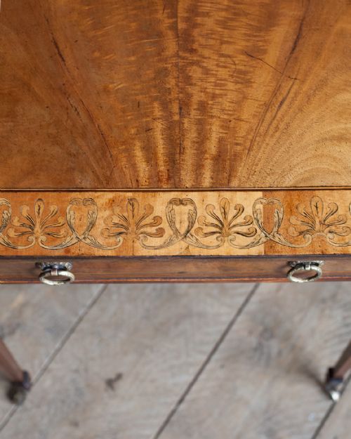 BEAUTIFUL SHERATON PERIOD MAHOGANY PEMBROKE TABLE - ADDITIONAL PHOTO 4
