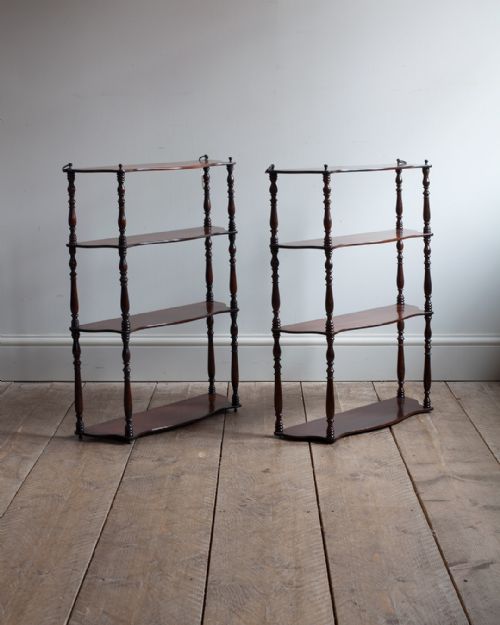 elegant pair of 19th century mahogany wall shelves - CATEGORY: ANTIQUE FURNITURE - DATED 19TH CENTURY