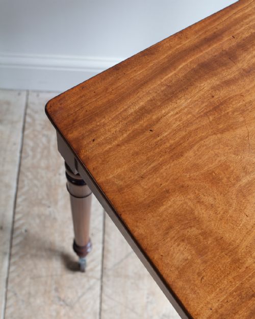 CHARMING WILLIAM IV MAHOGANY SIDE TABLE - ADDITIONAL PHOTO 3