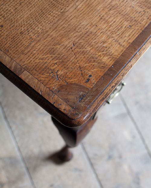 CHARMING GEORGIAN GOLDEN OAK LOWBOY - ADDITIONAL PHOTO 3