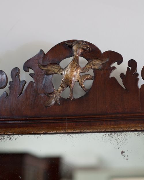 LOVELY GEORGE III MAHOGANY AND PARCEL GILT FRET MIRROR - ADDITIONAL PHOTO 2