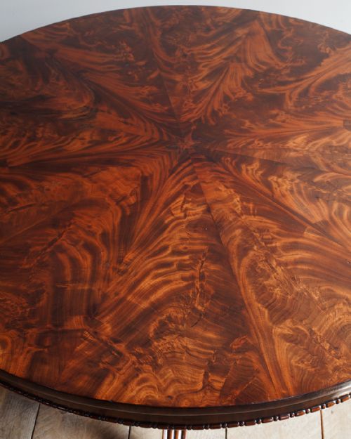 BEAUTIFUL WILLIAM IV FLAME MAHOGANY CENTRE TABLE - ADDITIONAL PHOTO 1