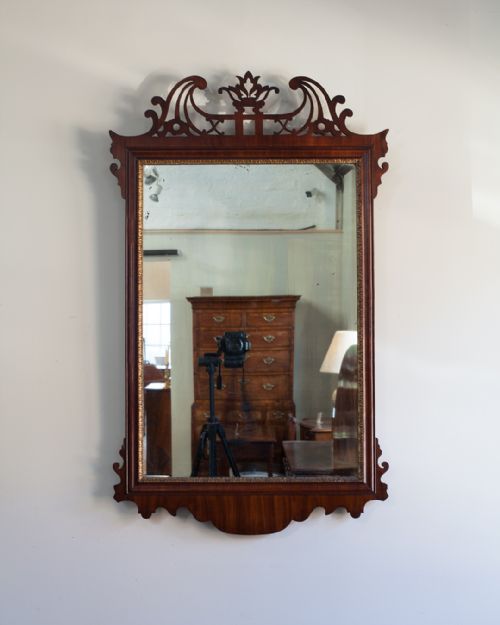 late georgian mahogany mirror - CATEGORY: ANTIQUE MIRRORS - DATED GEORGIAN