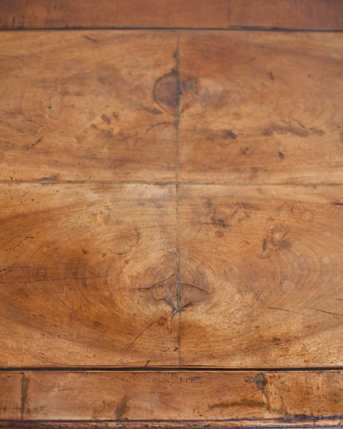 CHARMING GEORGE II WALNUT AND OAK LOWBOY - ADDITIONAL PHOTO 4
