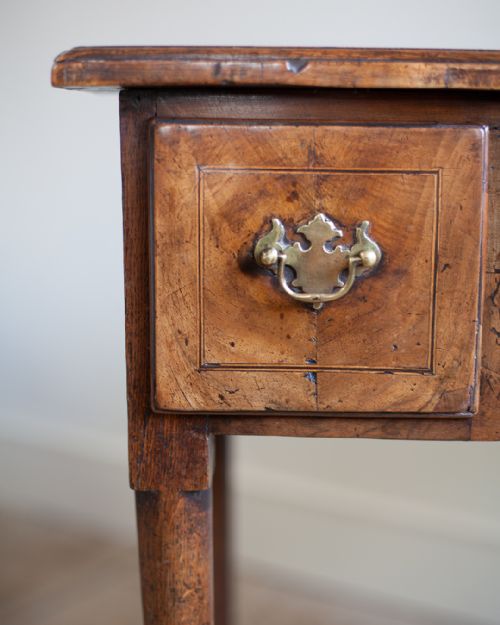 CHARMING GEORGE II WALNUT AND OAK LOWBOY - ADDITIONAL PHOTO 5