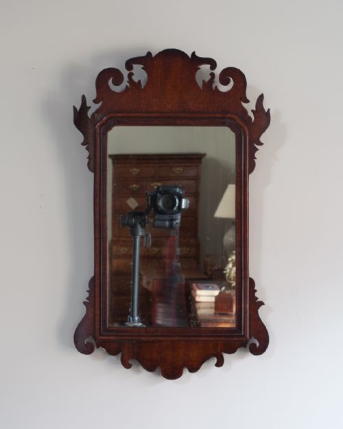charming little georgian mahogany fret mirror - CATEGORY: ANTIQUE MIRRORS - DATED GEORGIAN