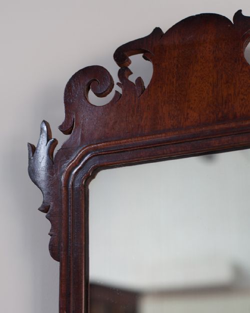 CHARMING LITTLE GEORGIAN MAHOGANY FRET MIRROR - ADDITIONAL PHOTO 4