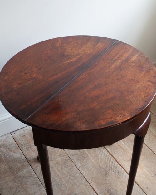 GEORGIAN MAHOGANY TEA TABLE - ADDITIONAL PHOTO 4