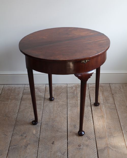 GEORGIAN MAHOGANY TEA TABLE - ADDITIONAL PHOTO 5