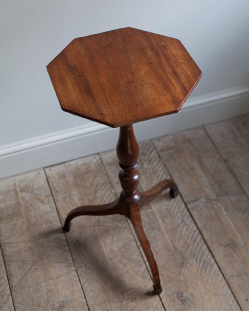 REGENCY MAHOGANY TRIPOD TABLE - ADDITIONAL PHOTO 1