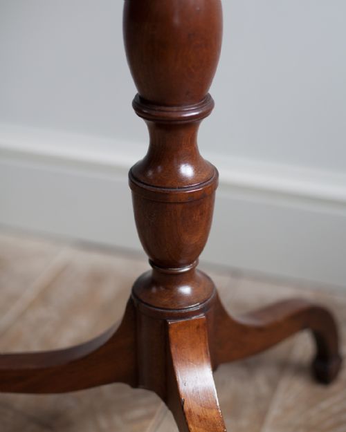 REGENCY MAHOGANY TRIPOD TABLE - ADDITIONAL PHOTO 4