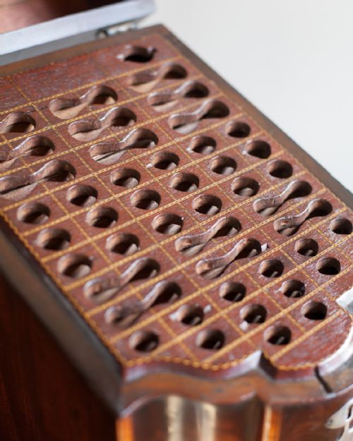 GEORGIAN MAHOGANY KNIFE BOX - ADDITIONAL PHOTO 6