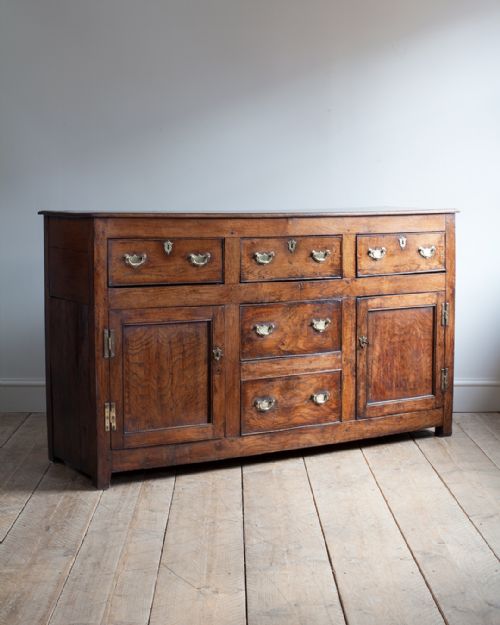 georgian oak dresser base - CATEGORY: ANTIQUE SIDEBOARDS - DATED GEORGIAN