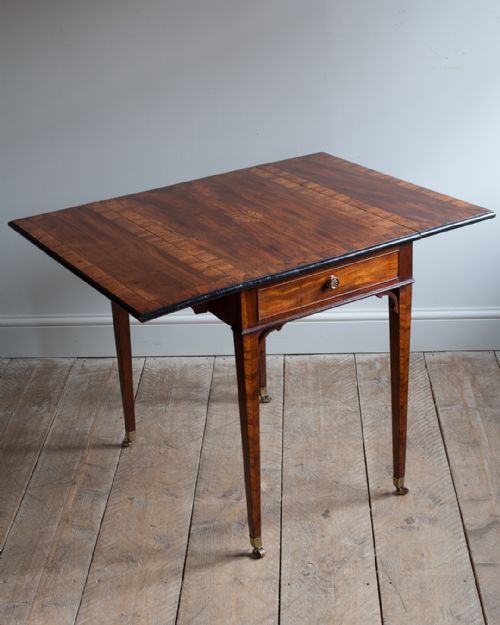 GEORGE III MAHOGANY PEMBROKE TABLE - ADDITIONAL PHOTO 1