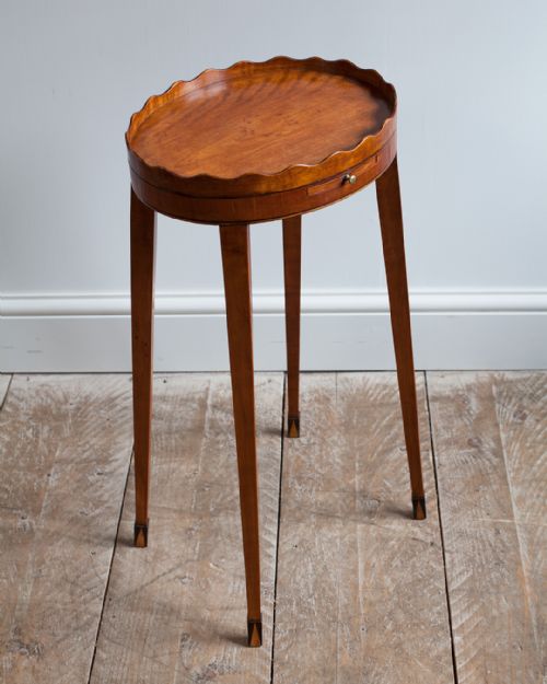 GEORGE III SATINWOOD OVAL URN STAND - ADDITIONAL PHOTO 2
