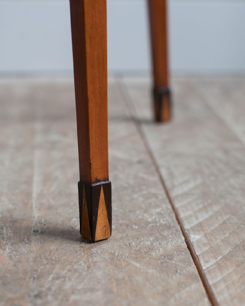 GEORGE III SATINWOOD OVAL URN STAND - ADDITIONAL PHOTO 6