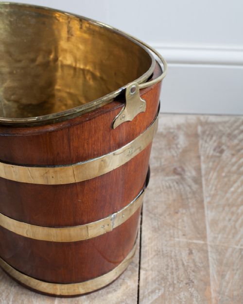 GEORGIAN MAHOGANY BRASS BOUND PEAT BUCKET - ADDITIONAL PHOTO 3