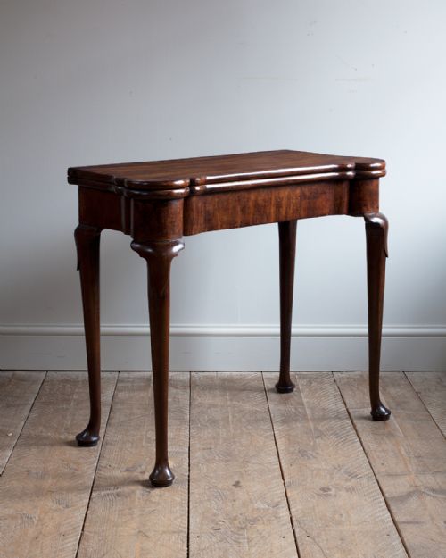 attractive george ii mahogany card table - CATEGORY: ANTIQUE TABLES - DATED 18TH CENTURY