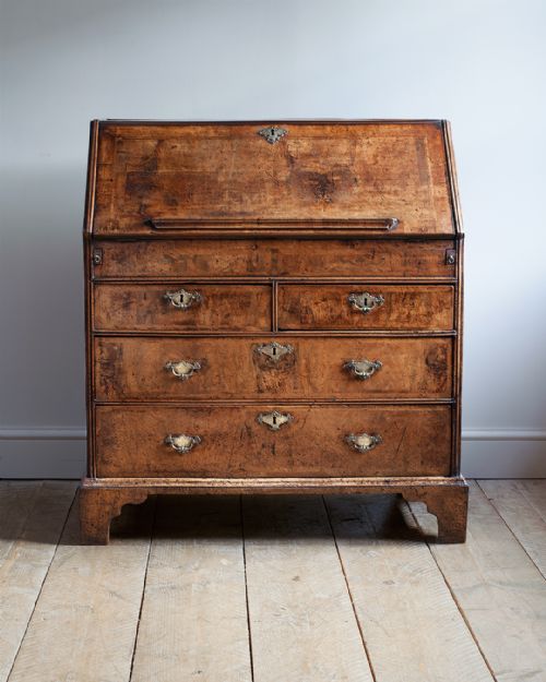 william mary walnut bureau - CATEGORY: ANTIQUE BUREAU - DATED 17TH CENTURY