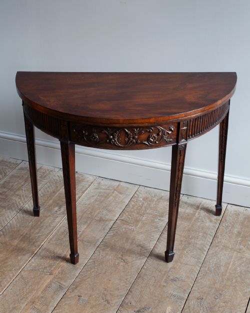 RARE FINE QUALITY GEORGE III MAHOGANY DEMI LUNE CARD TABLE - ADDITIONAL PHOTO 1