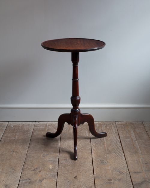 georgian mahogany tripod table - CATEGORY: ANTIQUE TABLES - DATED 18TH CENTURY