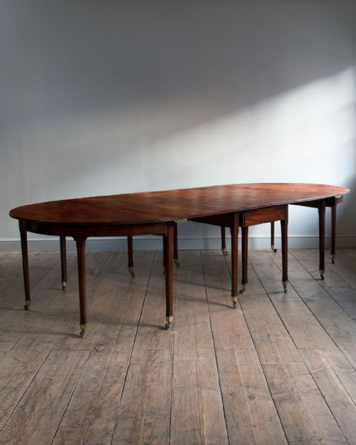 GEORGE III MAHOGANY EXTENDING DINING TABLE - ADDITIONAL PHOTO 2