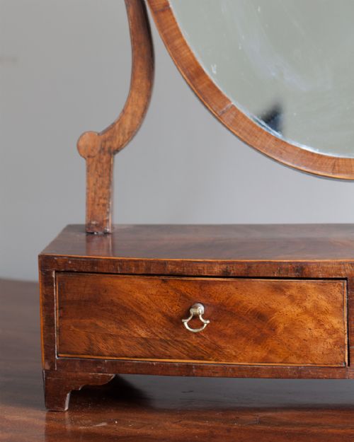 GEORGE III MAHOGANY TOILET MIRROR - ADDITIONAL PHOTO 4