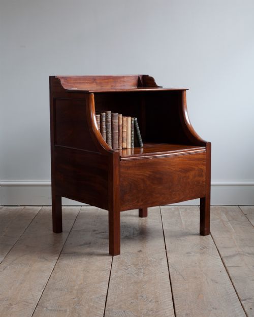PAIR OF ANTIQUE BEDSIDE CUPBOARDS - ADDITIONAL PHOTO 9