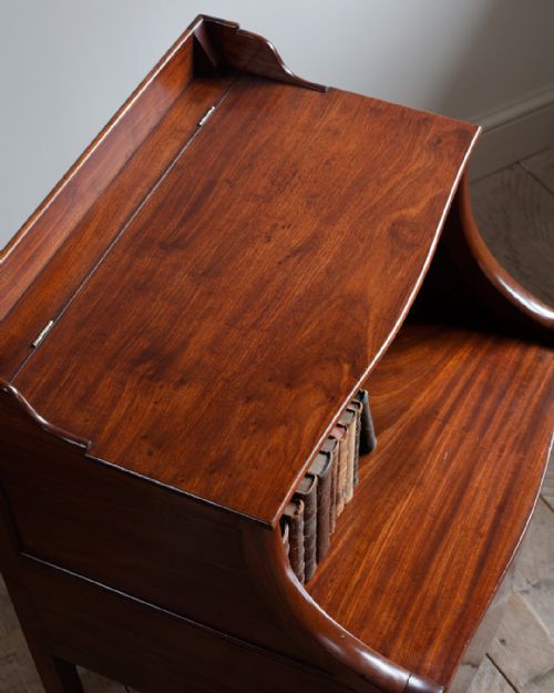 PAIR OF ANTIQUE BEDSIDE CUPBOARDS - ADDITIONAL PHOTO 12