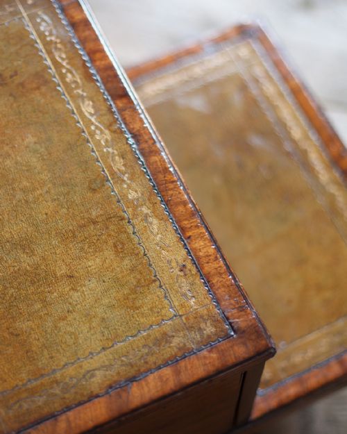 REGENCY MAHOGANY LIBRARY STEPS - ADDITIONAL PHOTO 6